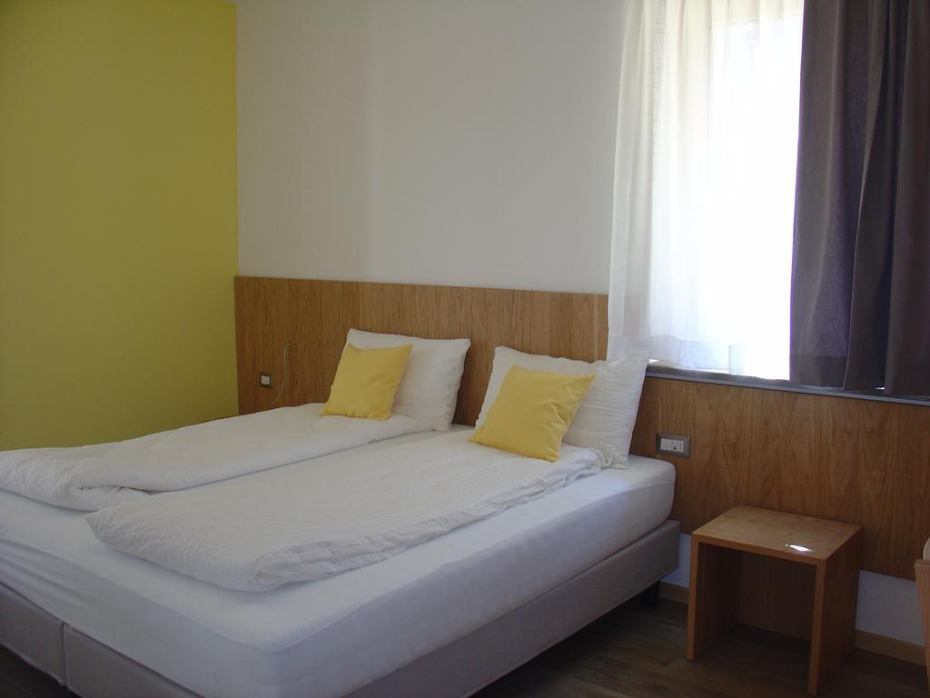Agriturismo Girasole Fai della Paganella Værelse billede